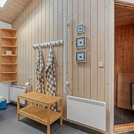 Oddvar - 400m From The Sea By Interhome Jerup